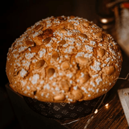 Panettone Artigianale Tradizionale Mandorlato | Pasticceria Amato