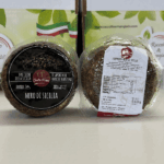 Formaggio Nero di Sicilia con dettagli